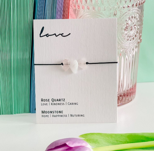 Love | Adjustable Crystal Bracelet