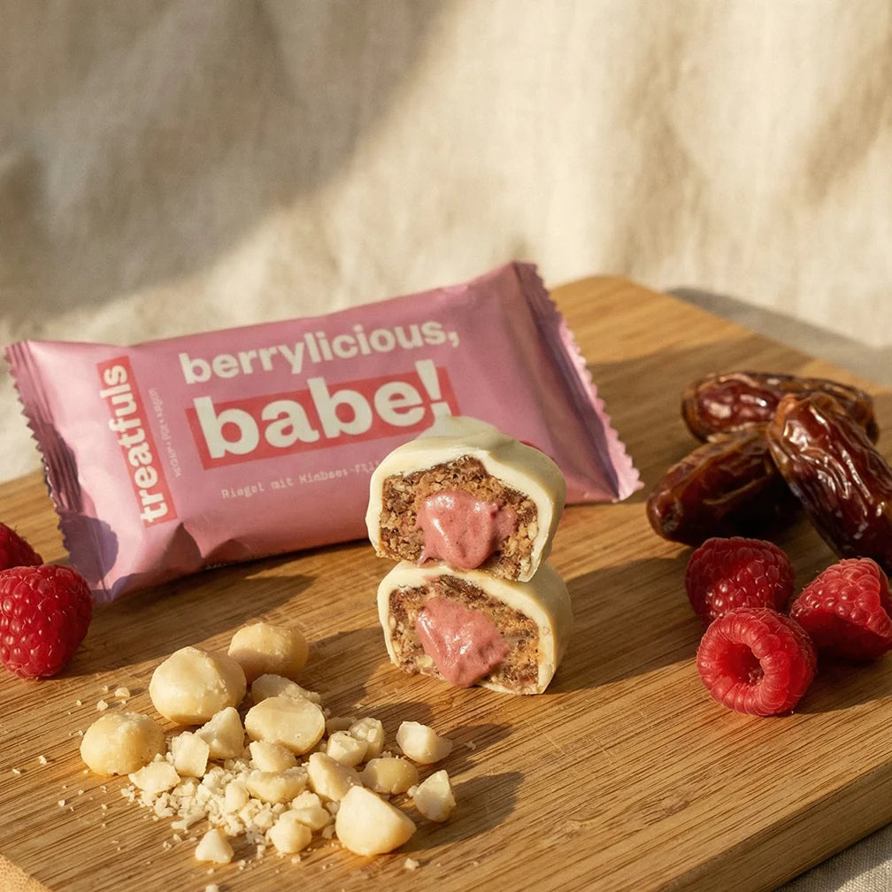 Raspberry Cashew Filled Treat