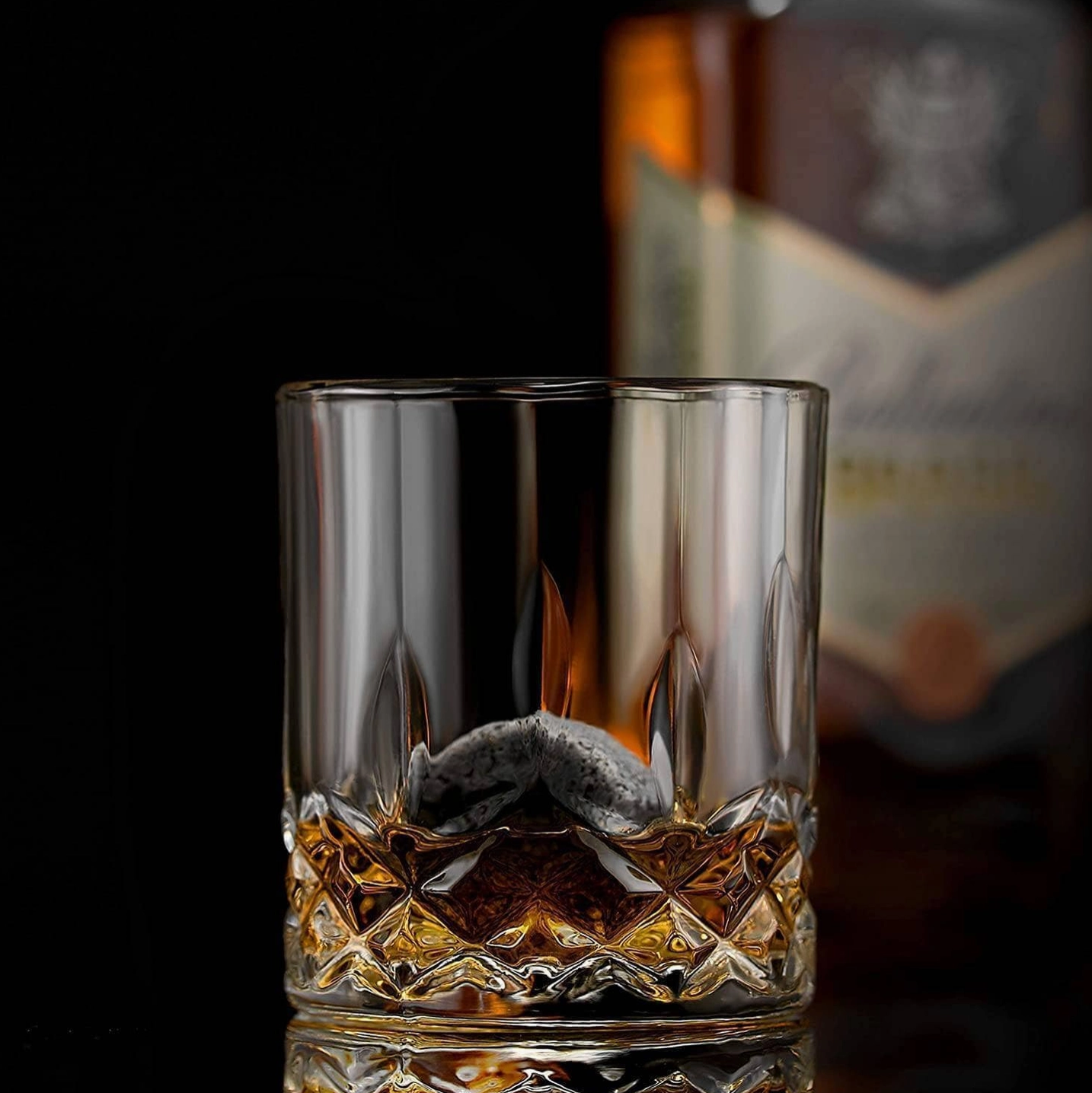 The Connoisseur's Set | Whiskey Glasses & Stones Set